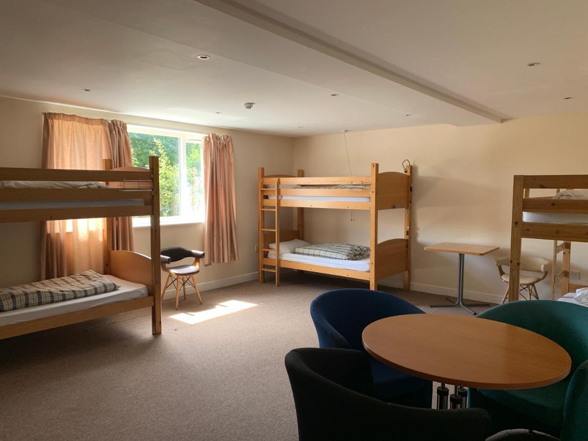 Stonehenge Hostel - Yha Affliated Cholderton Ngoại thất bức ảnh