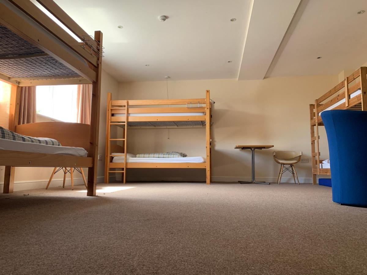 Stonehenge Hostel - Yha Affliated Cholderton Ngoại thất bức ảnh